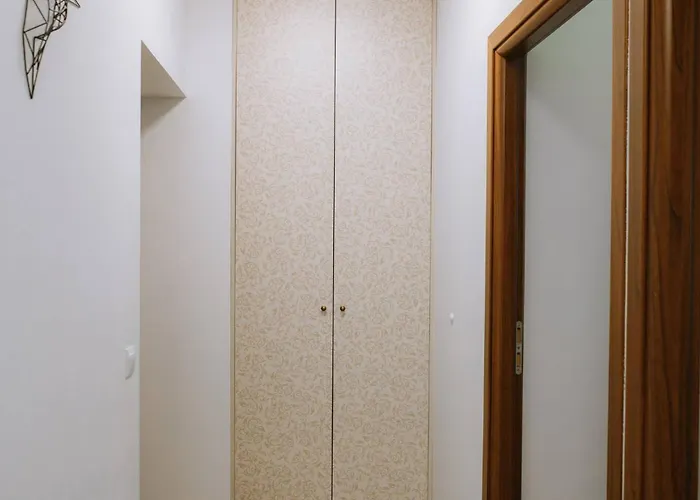 Modern | 6 Guests, Parking/tram Appartement Krakau