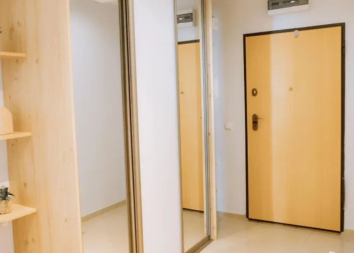 Appartement Modern | 6 Guests, Parking/tram *