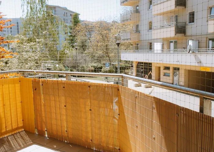 Modern | 6 Guests, Parking/tram * Krakau