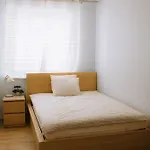 Modern | 6 Guests, Parking/tram *