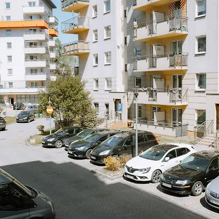 Modern | 6 Guests, Parking/tram Cracovie