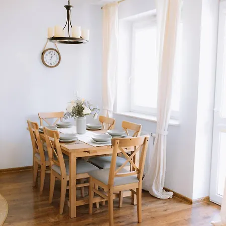 Modern | 6 Guests, Parking/tram * Cracovie