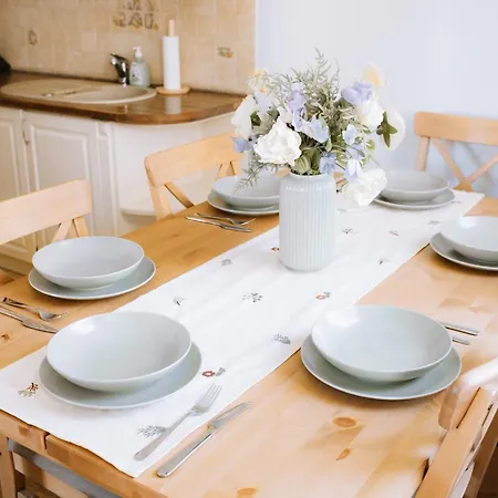 Modern | 6 Guests, Parking/tram Appartement Cracovie