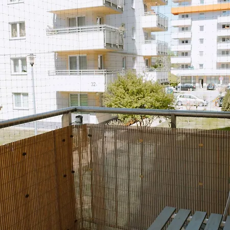Modern | 6 Guests, Parking/tram Апартаменты