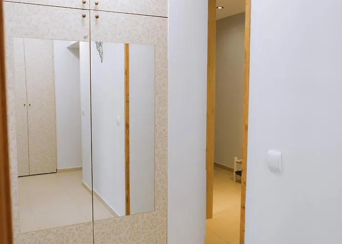 Modern | 6 Guests, Parking/tram Appartamento Cracovia