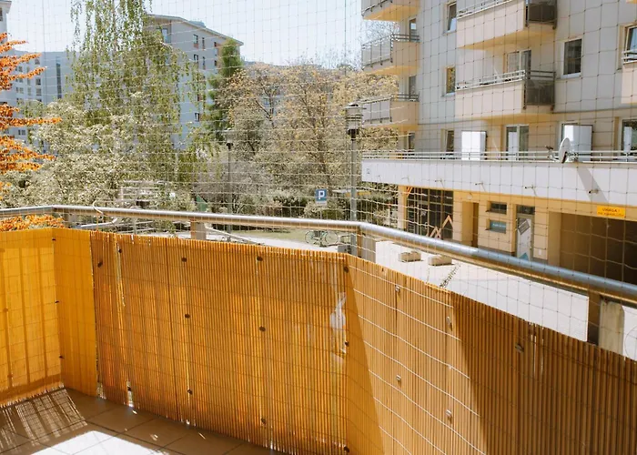 Modern | 6 Guests, Parking/tram Appartamento Cracovia